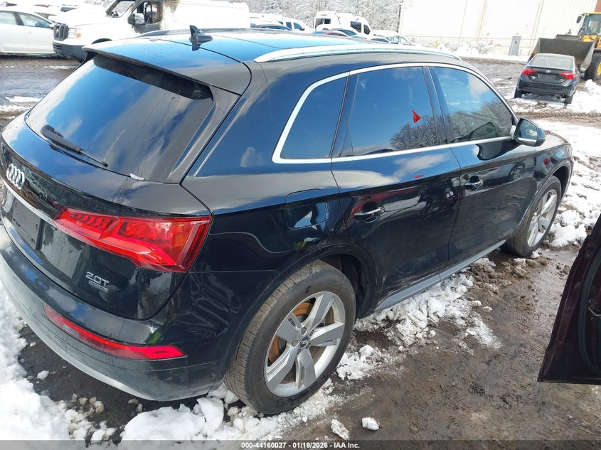 2018 Audi Q5 2.0T Premium/2.0T Tech Premium