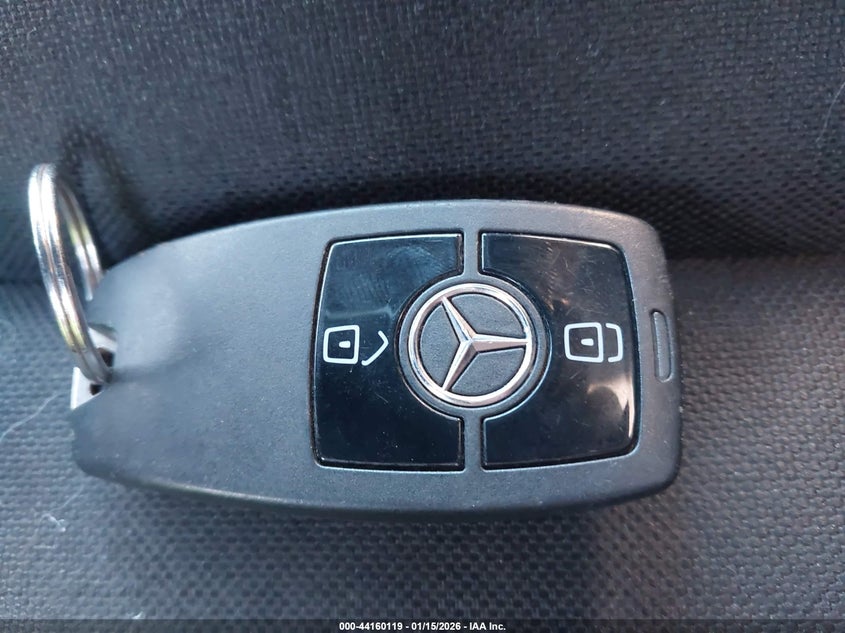 VIN WD4PF0CD1KP094563 2019 MERCEDES-BENZ SPRINTER 2500 HIGH ROOF V6