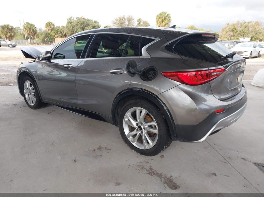 2017 Infiniti Qx30
