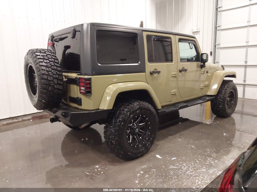 2013 Jeep Wrangler Unlimited Sahara