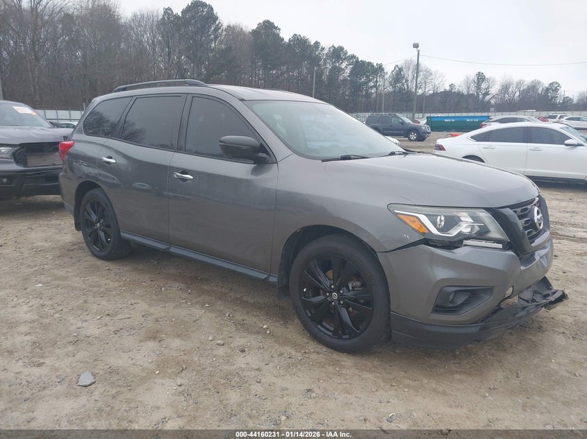 2018 Nissan Pathfinder Sl