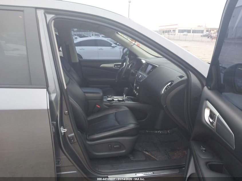 2018 Nissan Pathfinder Sl