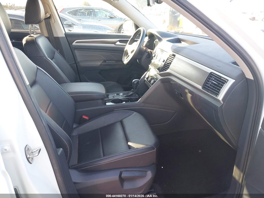 2022 Volkswagen Atlas 3.6L V6 Se W/Technology