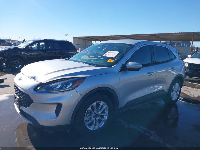 2020 Ford Escape Se