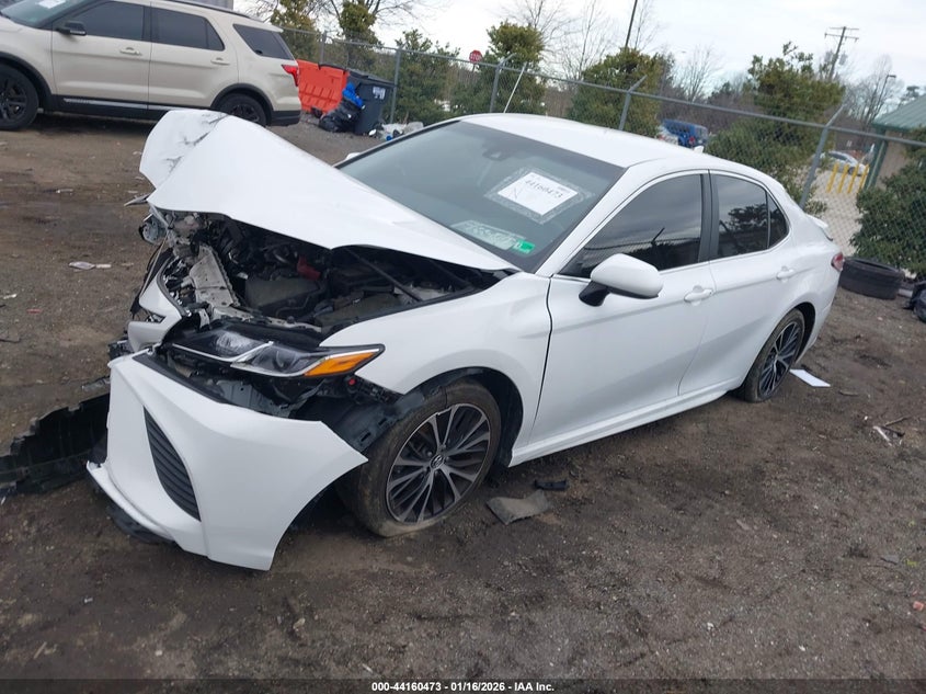 2020 Toyota Camry Se