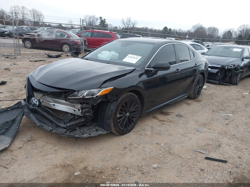 2020 Toyota Camry Se