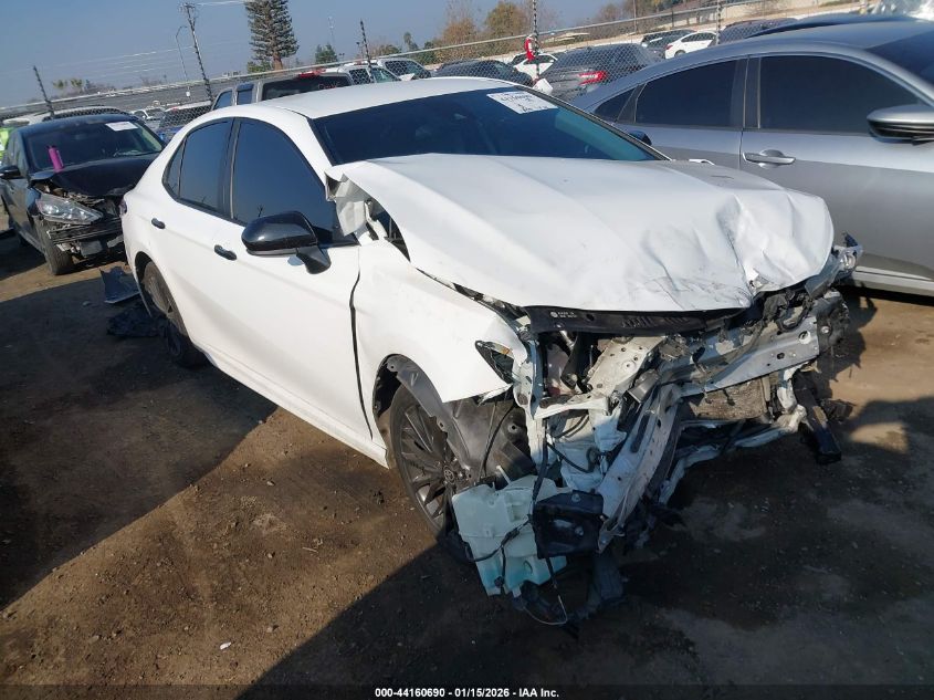 2021 Toyota Camry Se Nightshade Edition