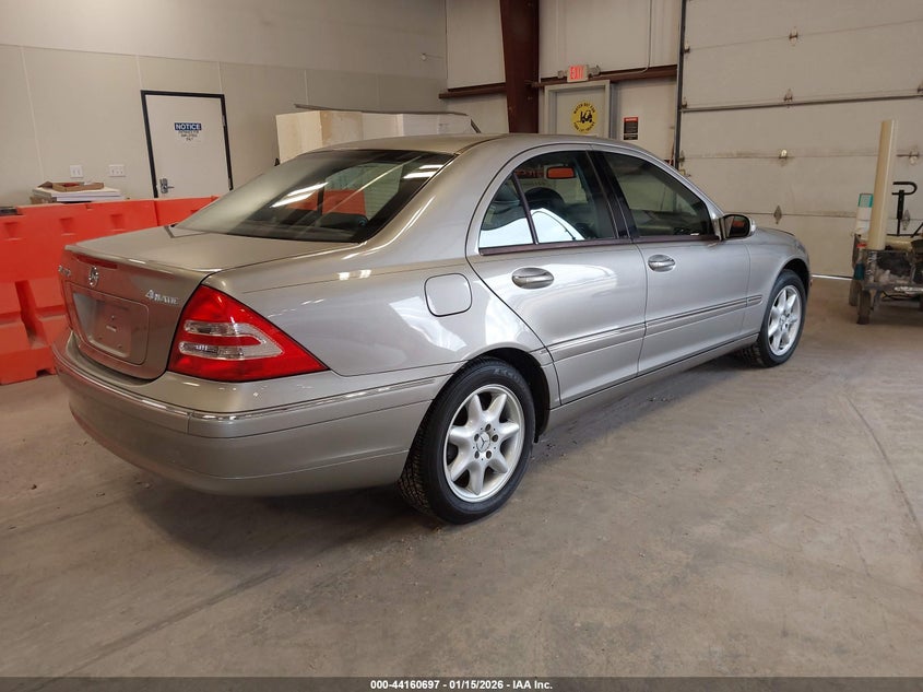 2004 Mercedes-Benz C 320 4Matic