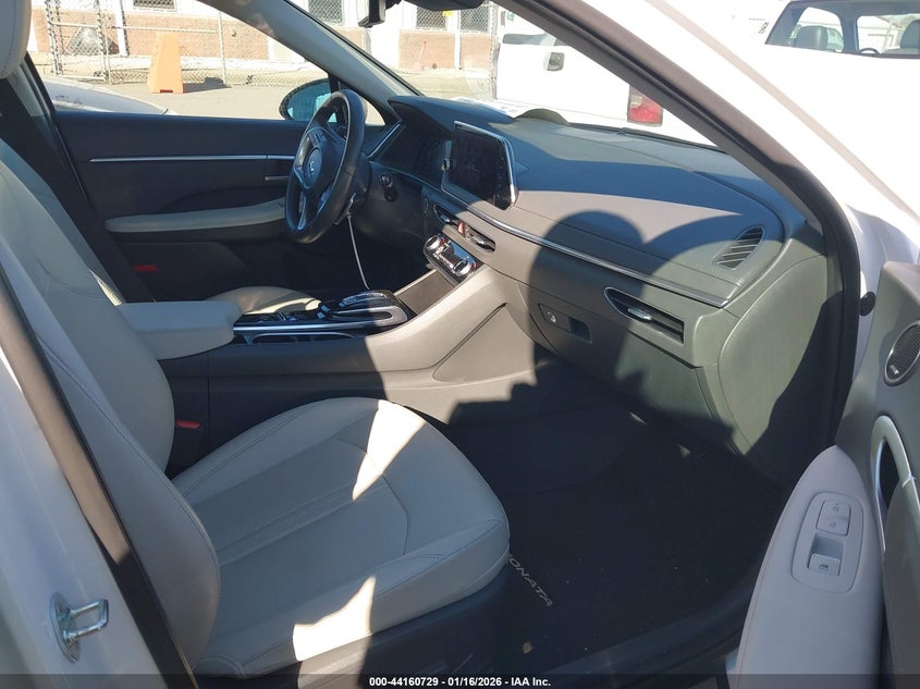 2022 Hyundai Sonata Hybrid Limited