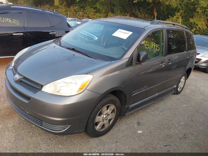 2004 Toyota Sienna Le