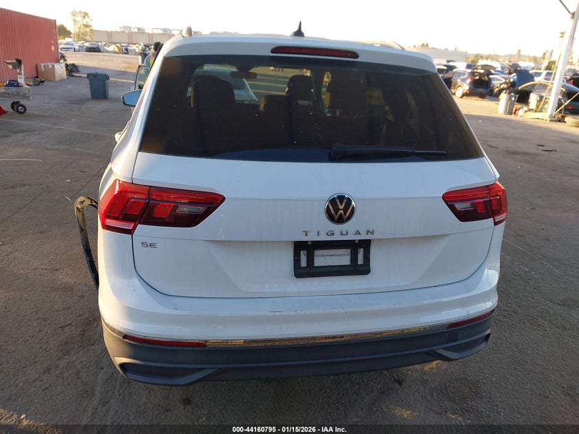 2024 VOLKSWAGEN TIGUAN 2.0L I-4 DI, DOHC, V(VIN: 3VV3B7AX7RM001167