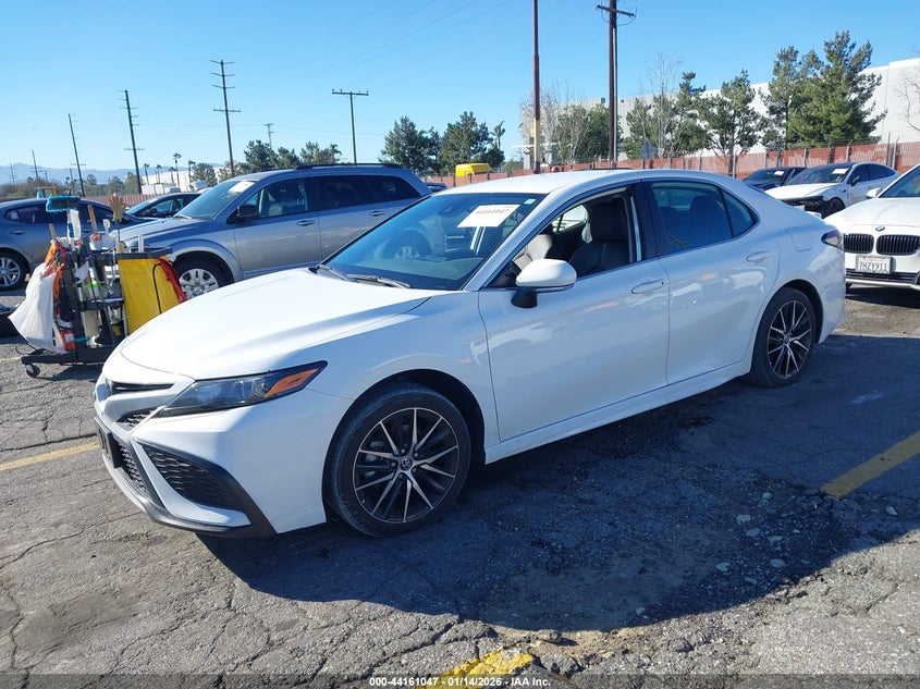 2023 Toyota Camry Se
