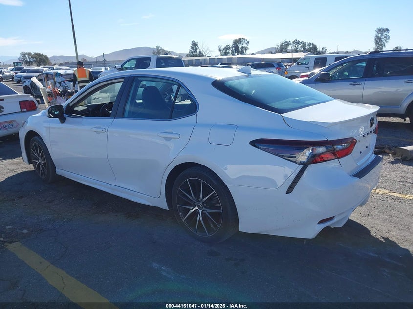 2023 Toyota Camry Se