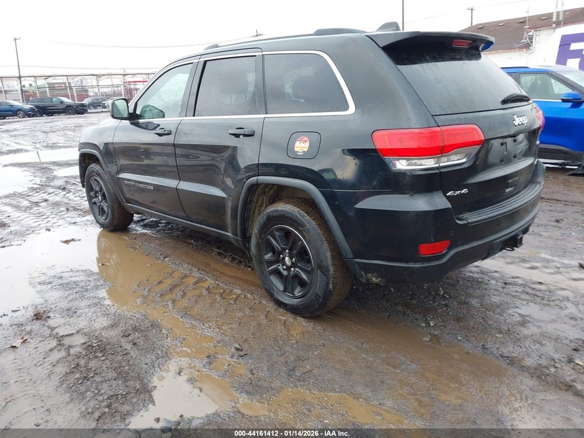2017 Jeep Grand Cherokee Laredo 4X4