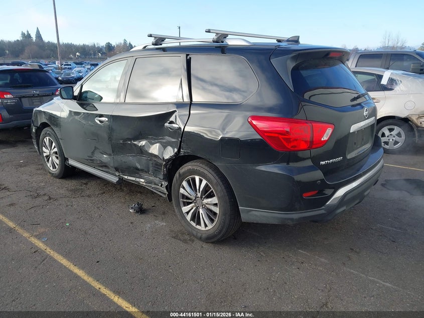 2019 Nissan Pathfinder S