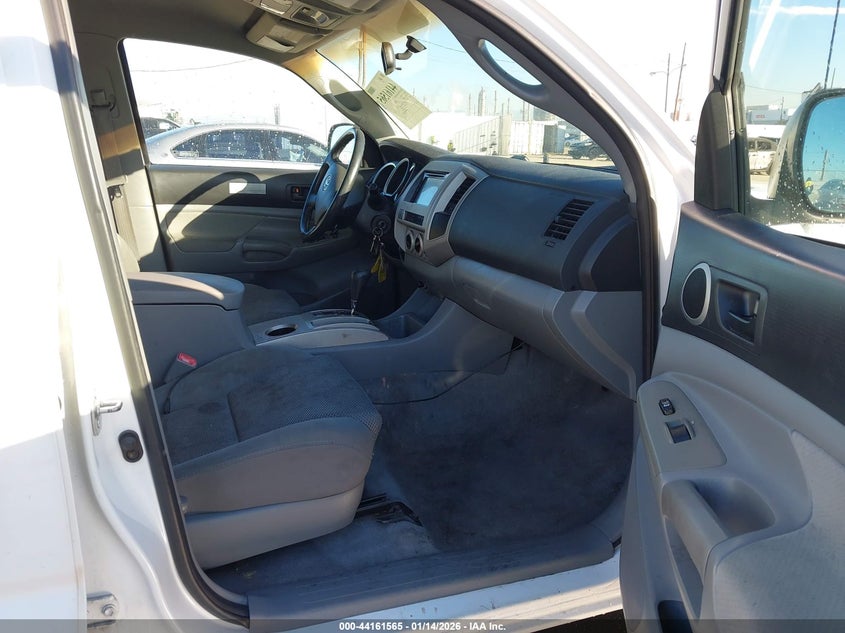 2005 Toyota Tacoma Prerunner V6