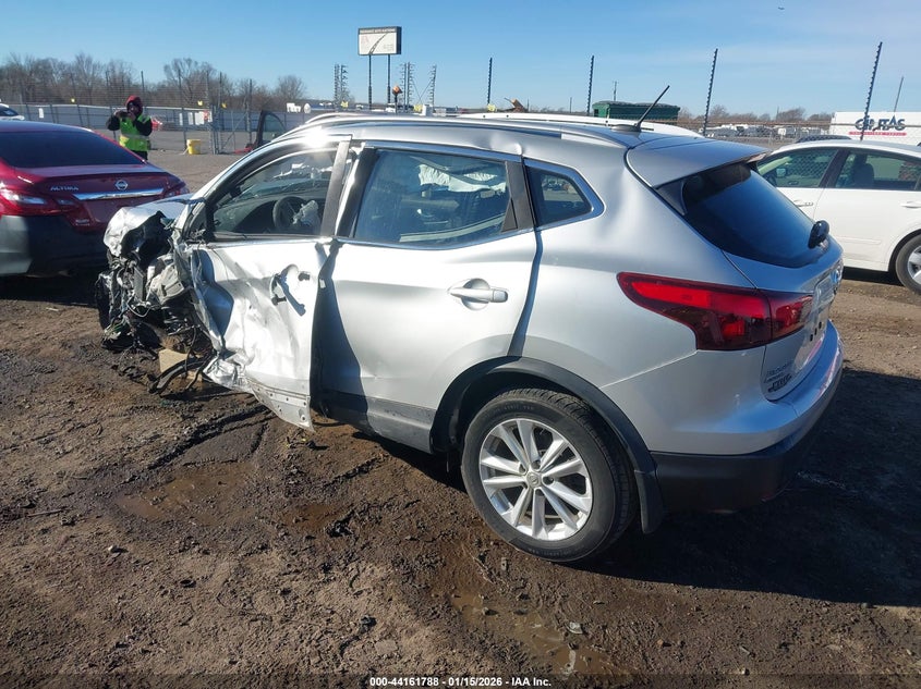 2017 Nissan Rogue Sport Sv
