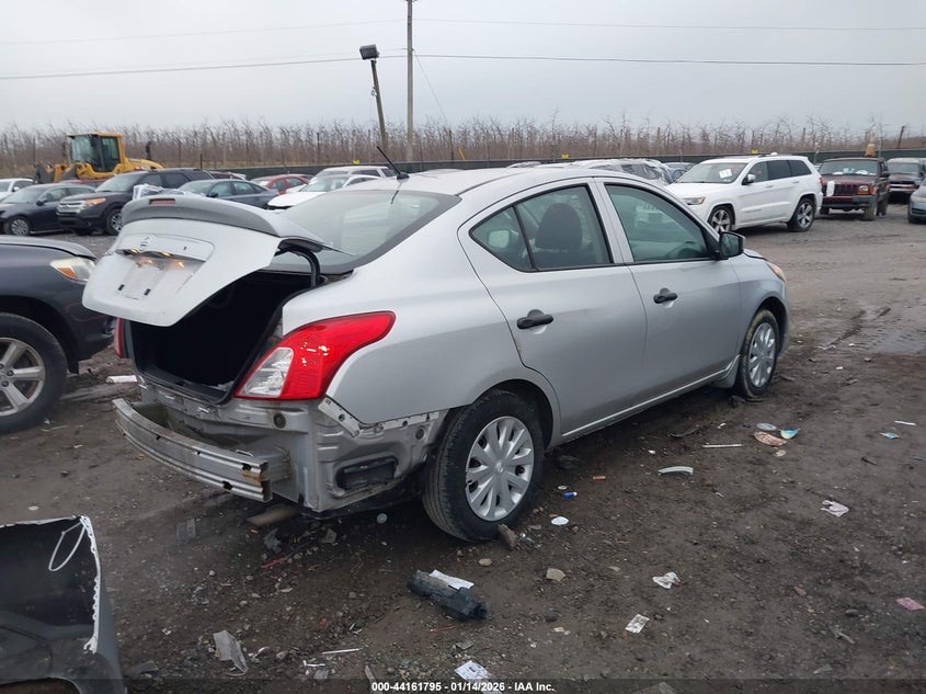 2019 Nissan Versa 1.6 S+