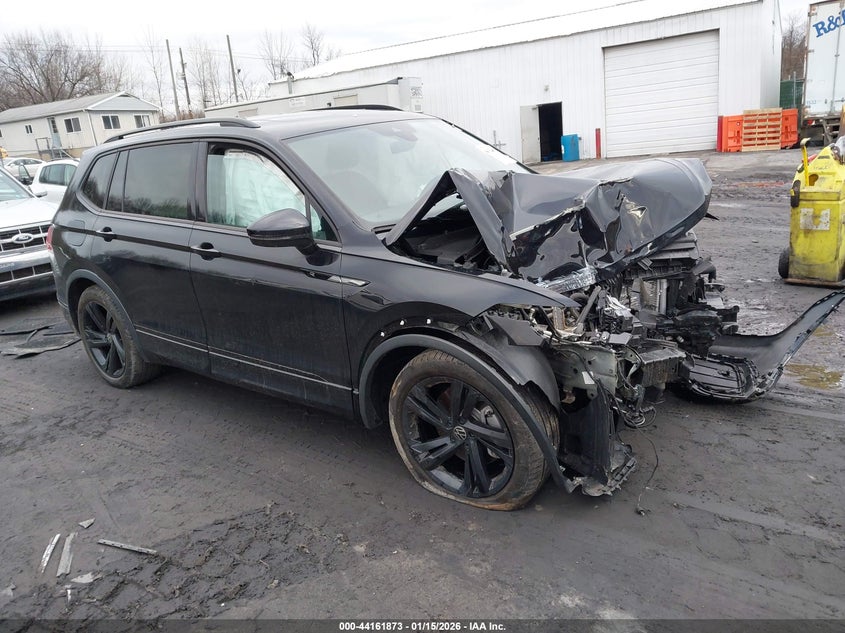 2024 Volkswagen Tiguan 2.0T Se R-Line Black