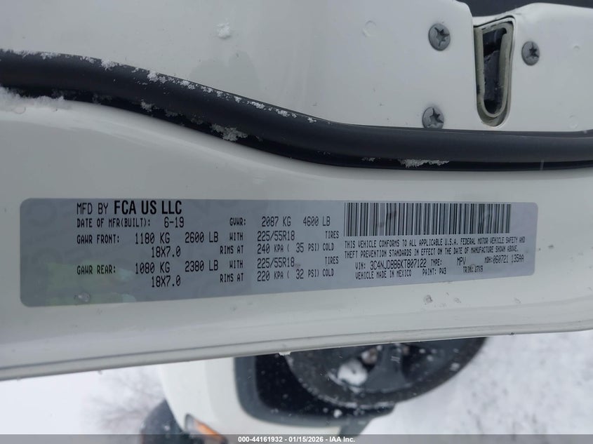 VIN 3C4NJDBB6KT807122 2019 JEEP COMPASS ALTITUDE 4X4