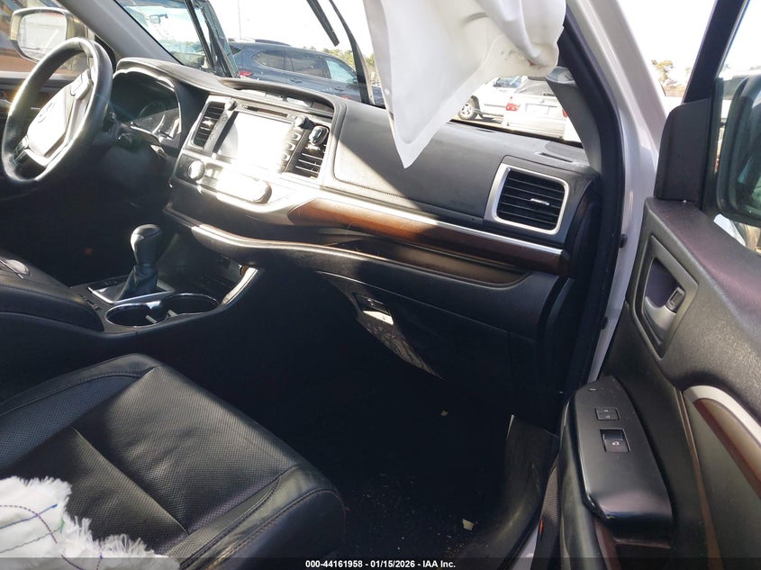 2015 Toyota Highlander Limited Platinum V6