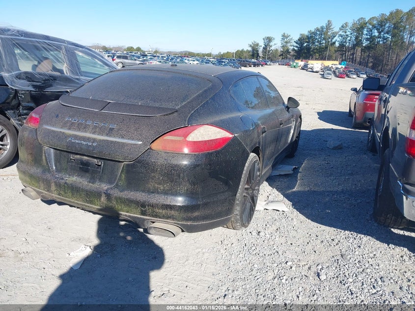 2011 Porsche Panamera 4