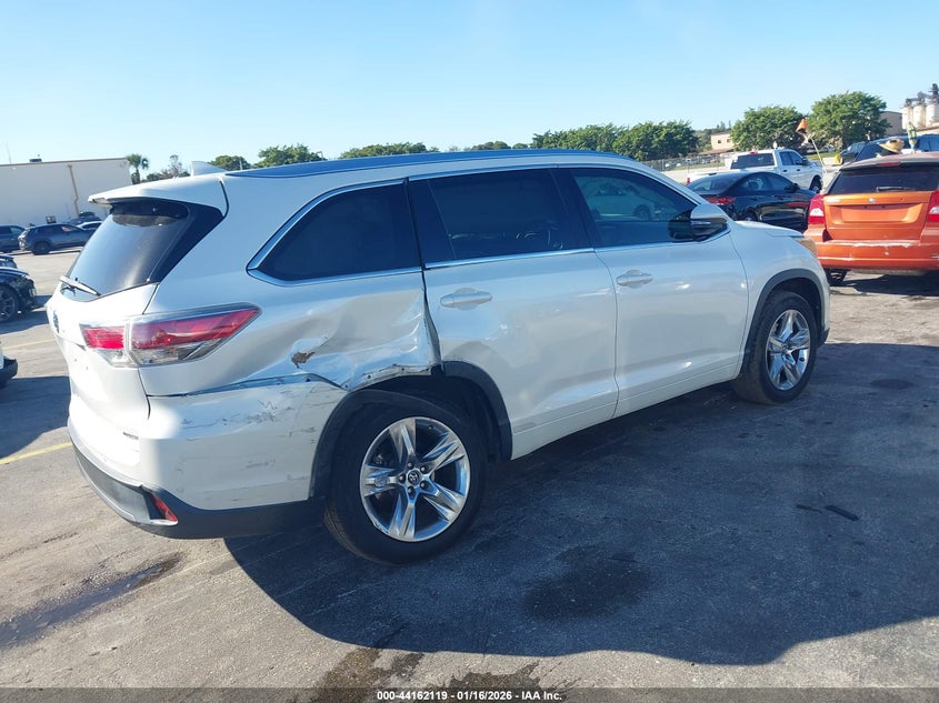 2016 Toyota Highlander Limited Platinum V6