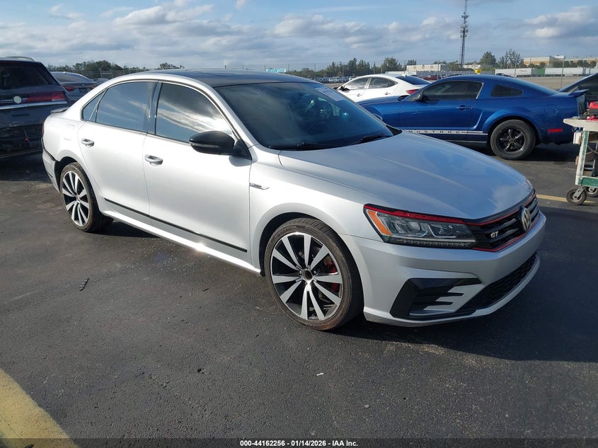 2018 Volkswagen Passat 3.6L V6 Gt