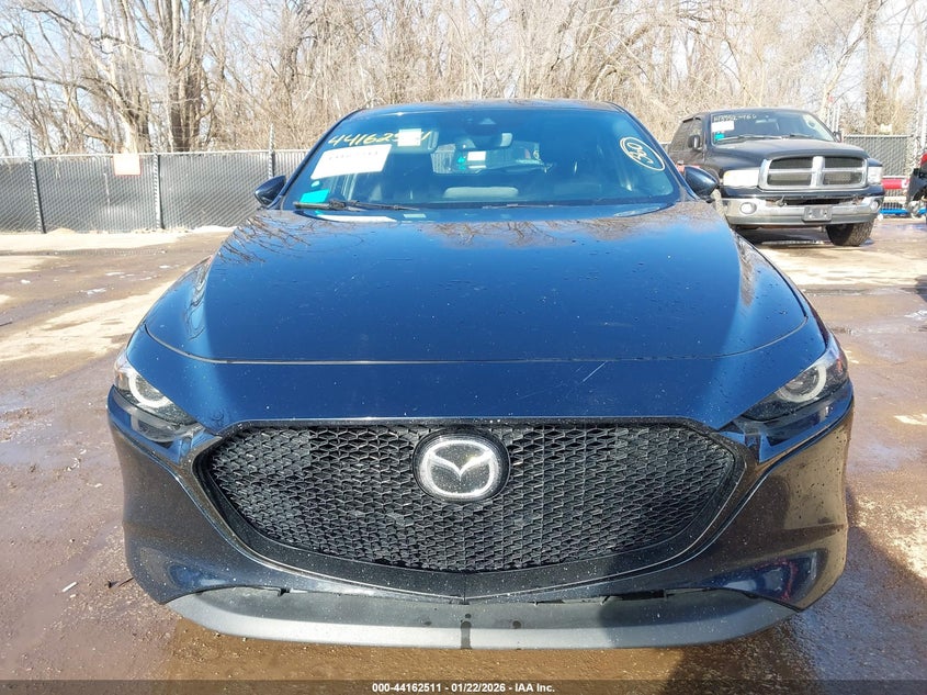 MAZDA 3 - zdjęcie 13