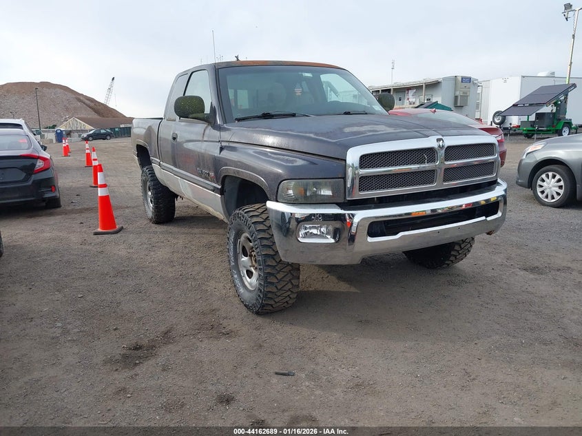 1999 DODGE RAM 1500 ST