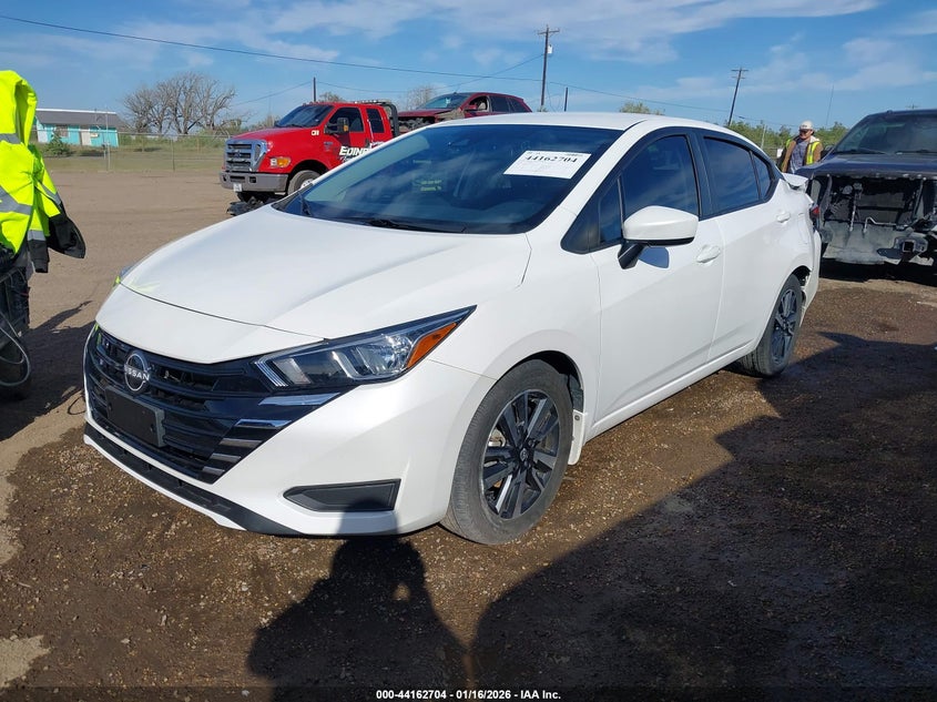 2024 Nissan Versa 1.6 Sv