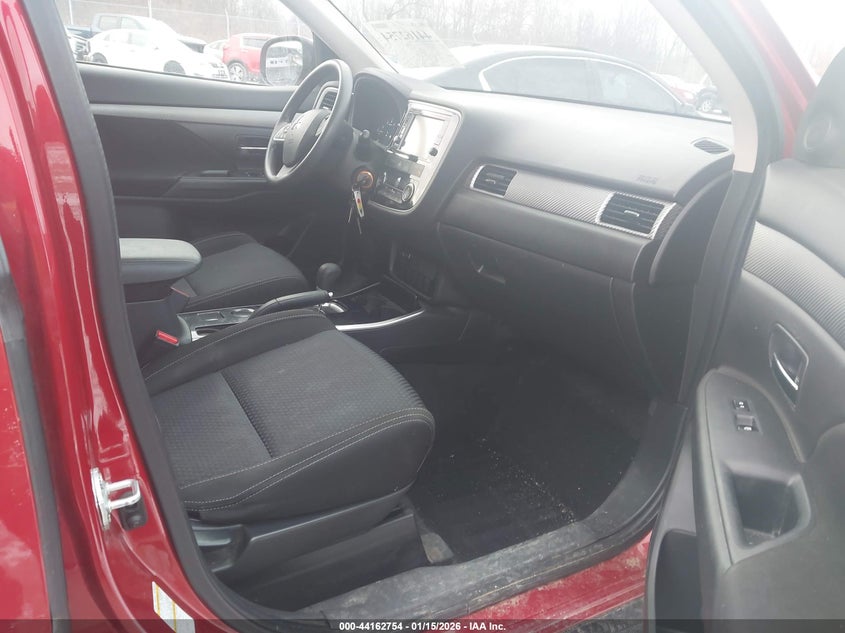 VIN JA4AD2A39JZ004522 2018 MITSUBISHI OUTLANDER ES