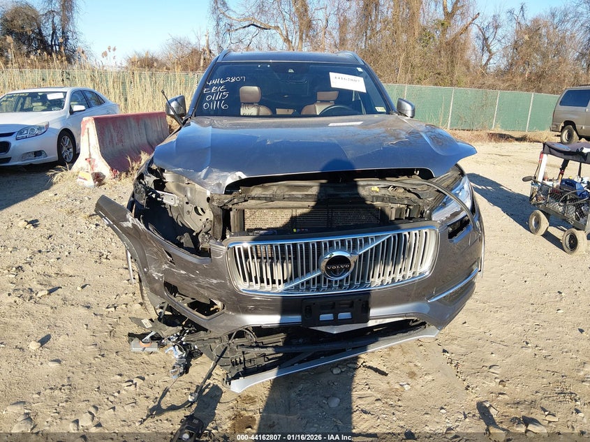 VIN YV4A22PL5J1216042 2018 VOLVO XC90 T6 INSCRIPTION
