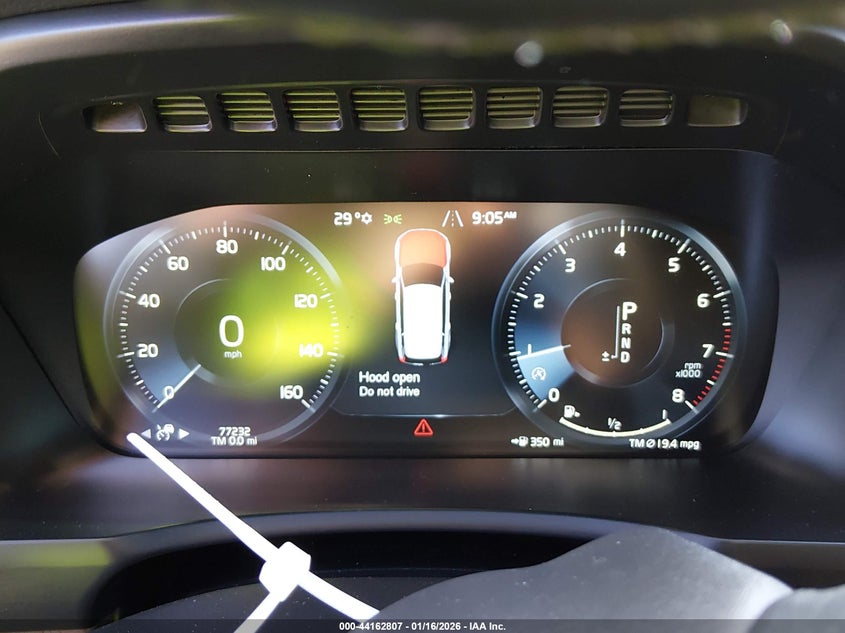 VIN YV4A22PL5J1216042 2018 VOLVO XC90 T6 INSCRIPTION
