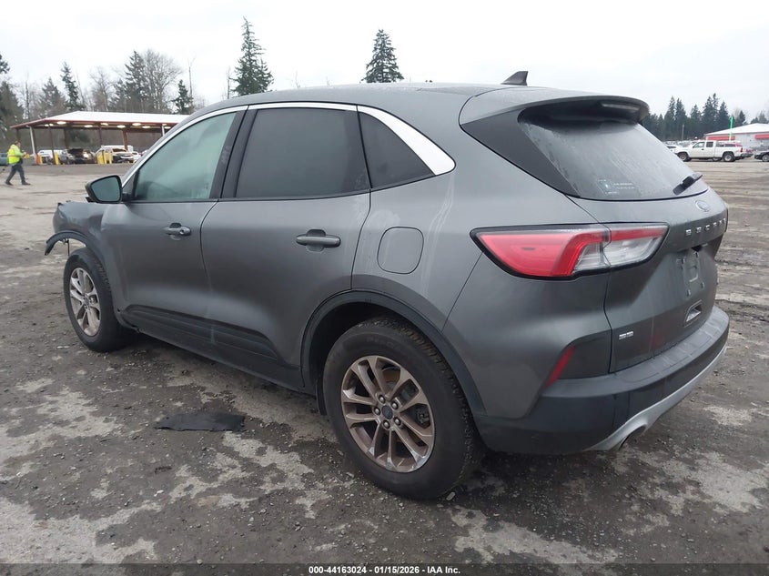 2022 Ford Escape Se