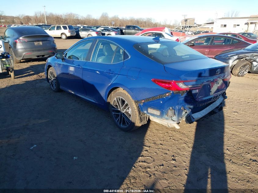 2025 Toyota Camry Xle