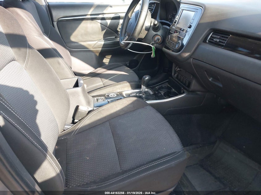 2019 Mitsubishi Outlander Es/Le/Se/Sel