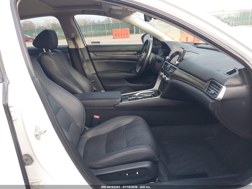 2020 Honda Accord Hybrid Touring