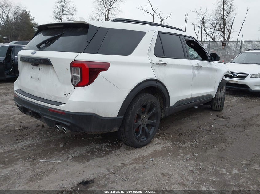 2023 Ford Explorer St