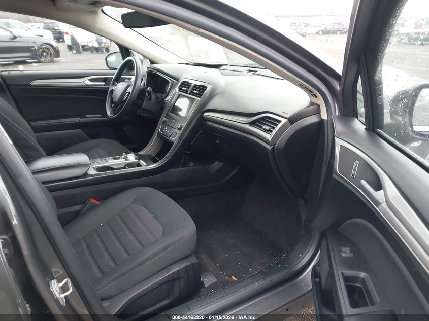 2020 Ford Fusion Hybrid Se