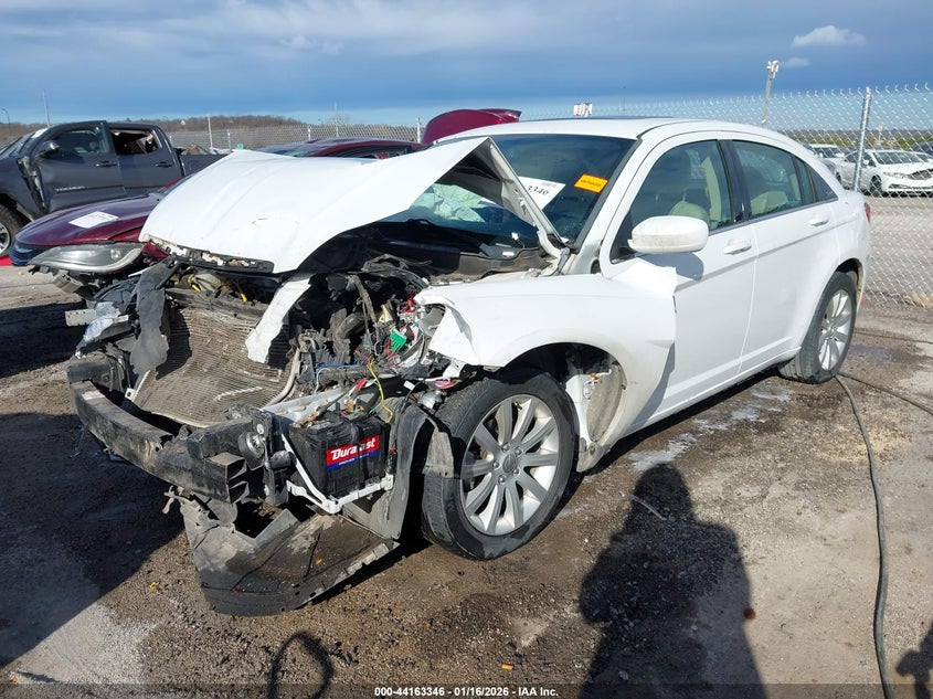 2014 Chrysler 200 Touring