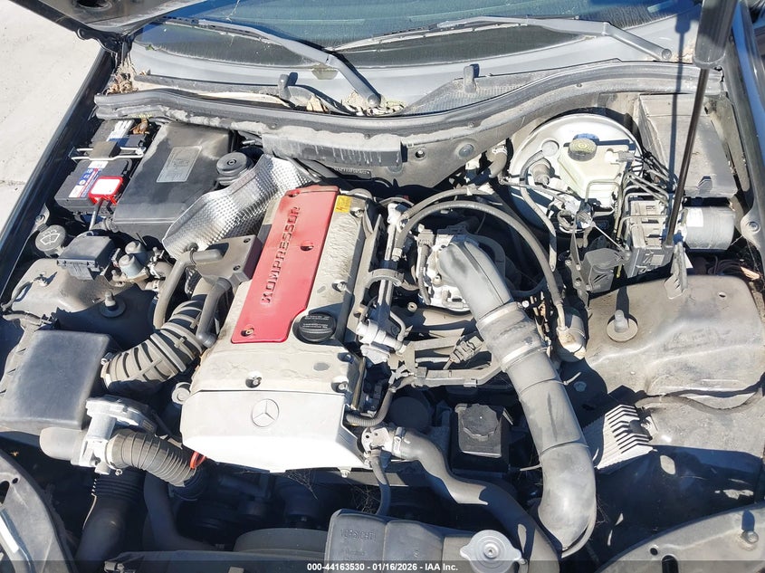 1999 Mercedes-Benz Slk 230 Kompressor VIN: WDBKK47FXXF090607 Lot: 44163530