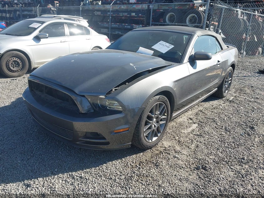 2013 Ford Mustang V6 Premium