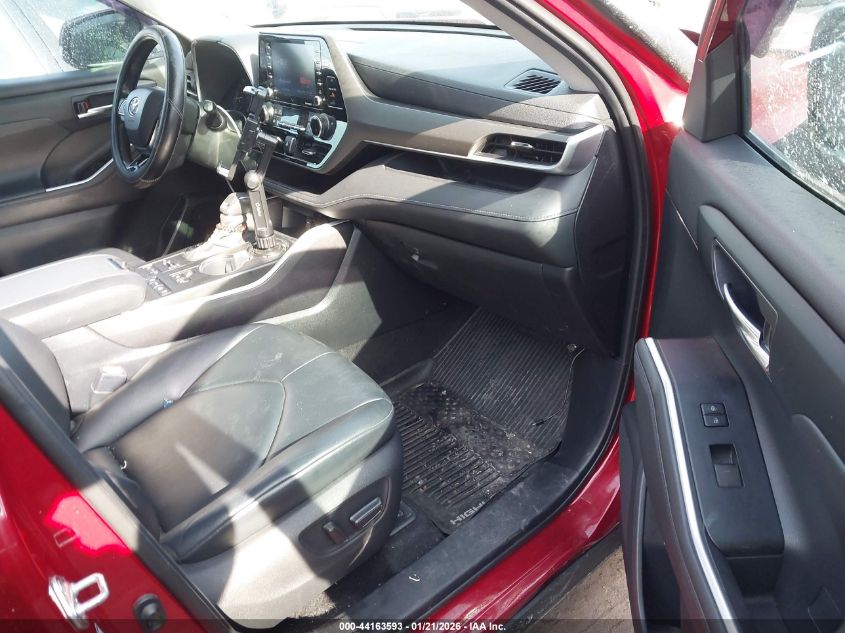 2020 Toyota Highlander Xle