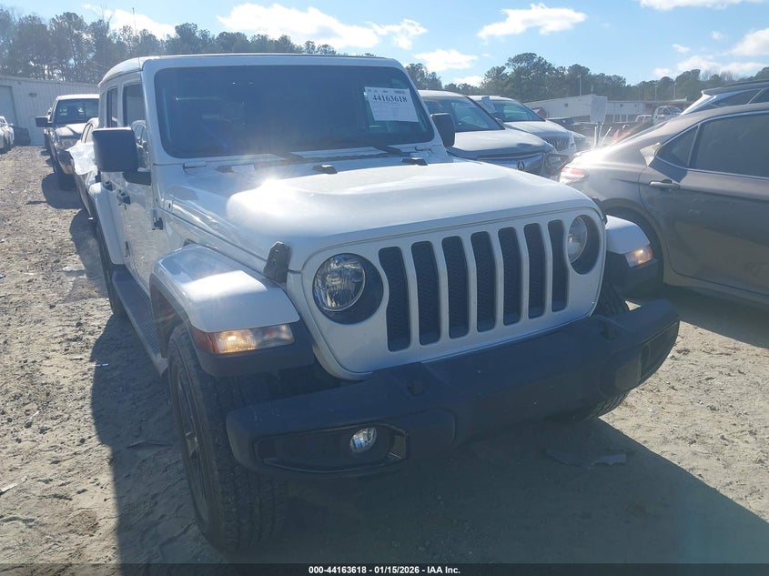 2021 Jeep Wrangler Unlimited Sahara Altitude 4X4