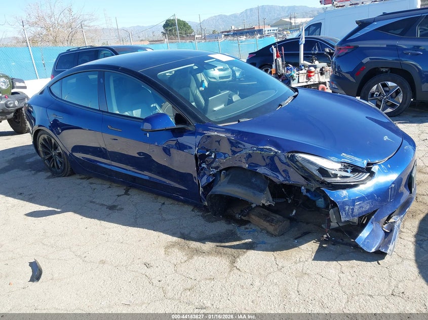 2022 Tesla Model 3 Long Range Dual Motor All-Wheel Drive