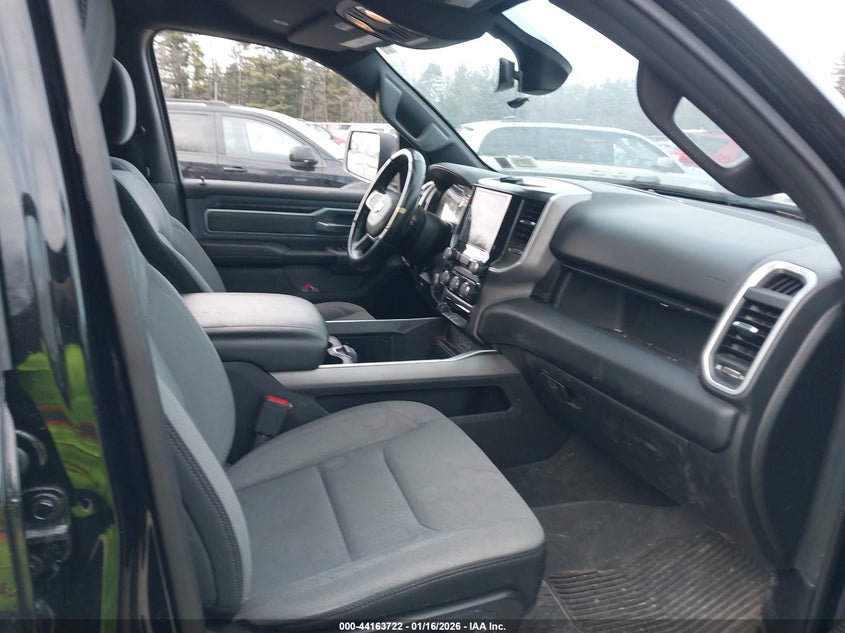 2021 Ram 1500 Big Horn 4X4 6'4 Box