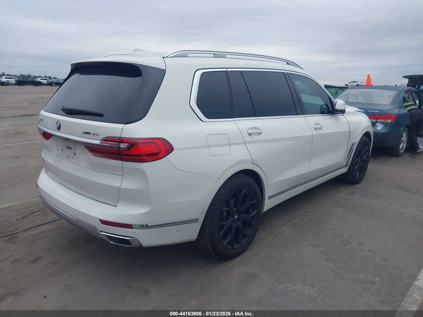 2020 BMW X7 xDrive40I