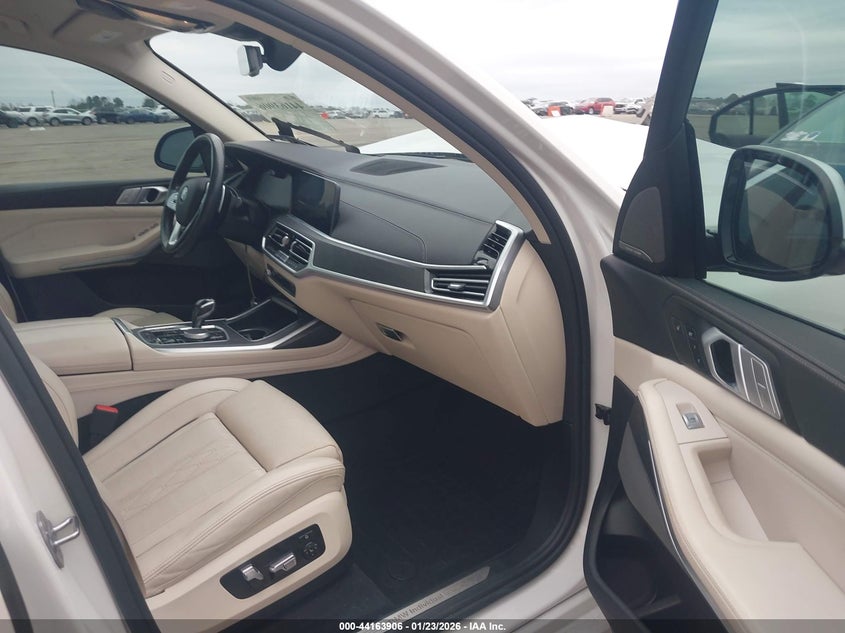2020 BMW X7 xDrive40I
