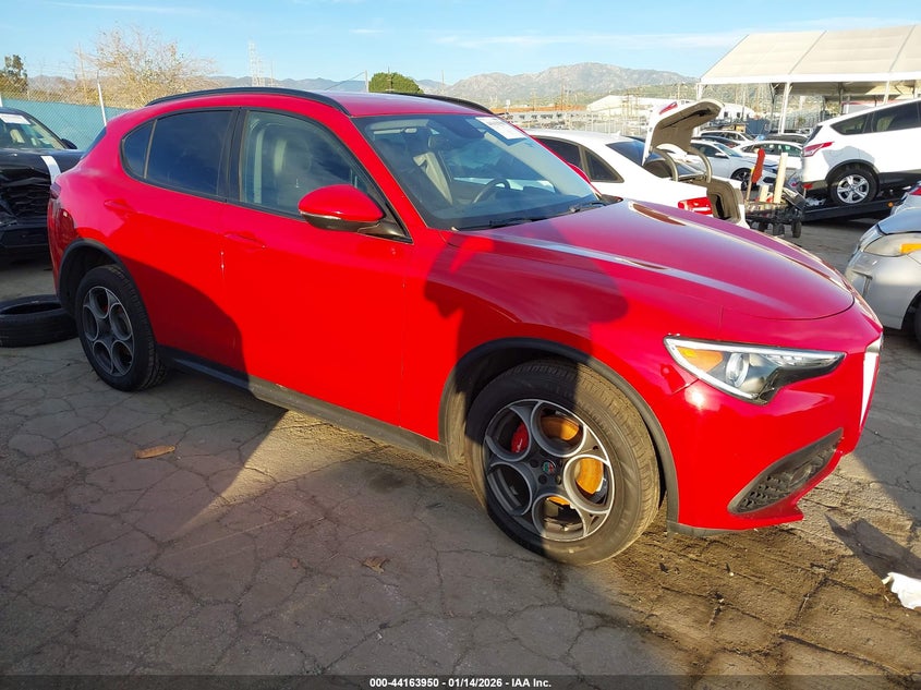 2019 Alfa Romeo Stelvio Sport Awd